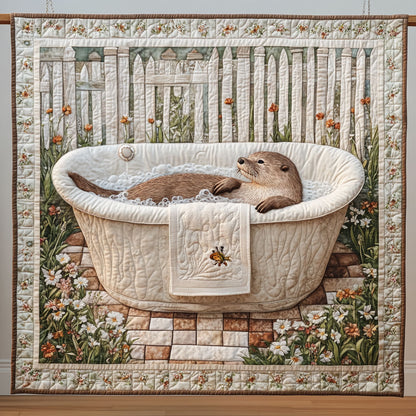 Soaking Otter CP0506026CL Quilt