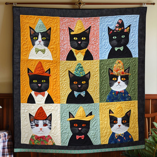 Tuxedo Cat Patchwork WX1812043CL Quilt