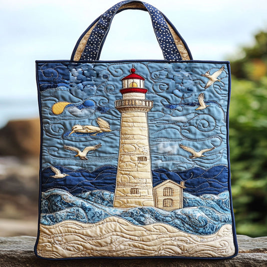 Beacon Lighthouse WN2309018CL Quilted Tote Bag
