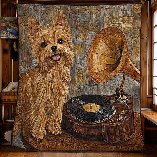 Dog And Record Player WY1001140CL Quilt