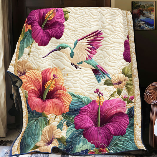 Hummingbird In Hibiscus WY1001172CL Quilt