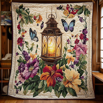 Lantern In Garden WY1001175CL Quilt