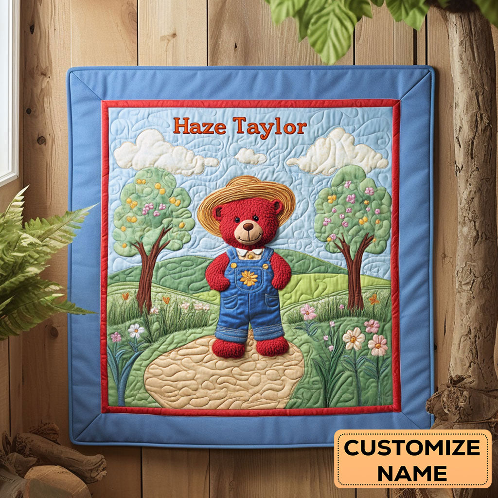 Red Panda Farm WN2107048CL Personalized Baby Quilt