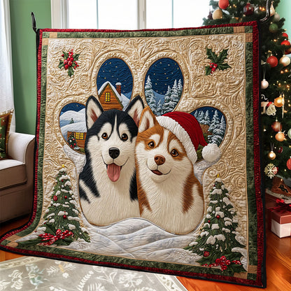 Holiday Huskies CP0611012CL Quilt