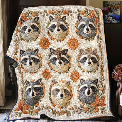 Raccoon In Flower Wreath WY2702106CL Quilt