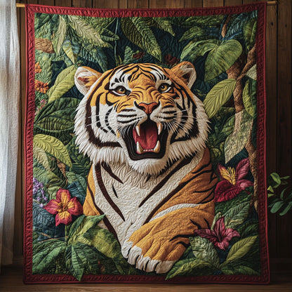 From Jungle CP2205038CL Quilt