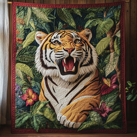 From Jungle CP2205038CL Quilt