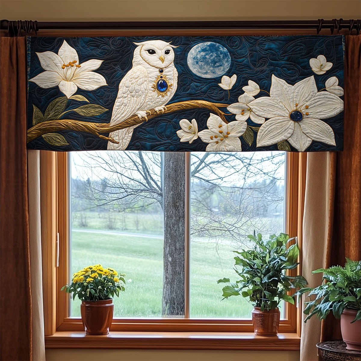 Charming Owl WX2205010CL Quilted Valance