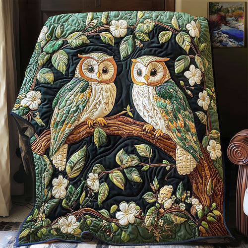 Green Couple Owl WY3112015CL Quilt