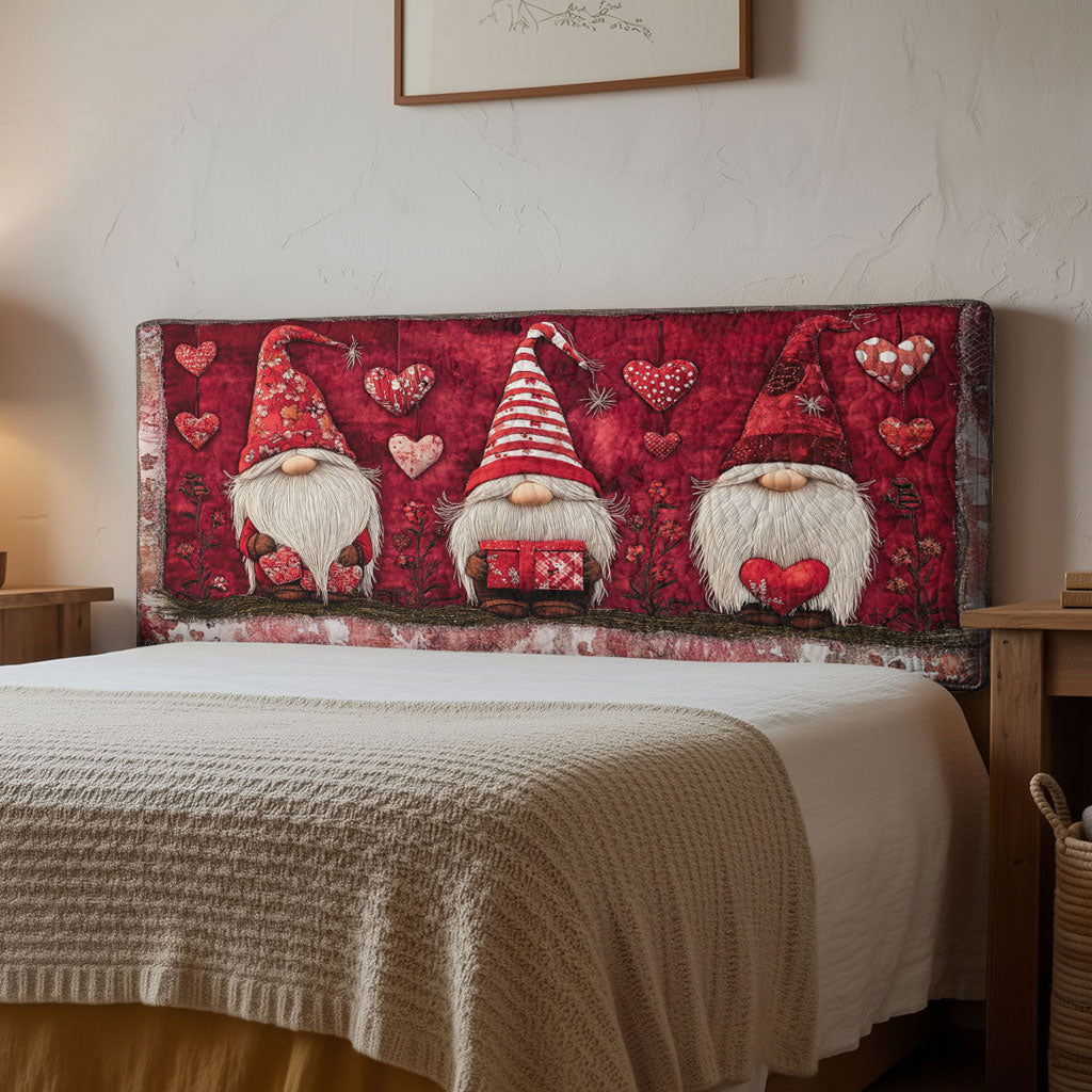 Snuggle Gnome WN3112043CL Quilted Headboard Slipcover