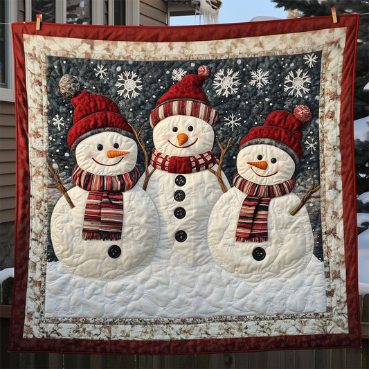 Three Christmas Snowmen LT2509007CL Quilt