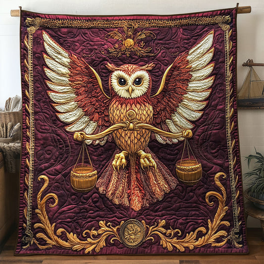 Regal Owl Banner WN2307091CL Quilt