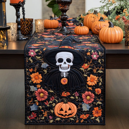 Boo Halloween XR1609017CL Quilted Table Runner