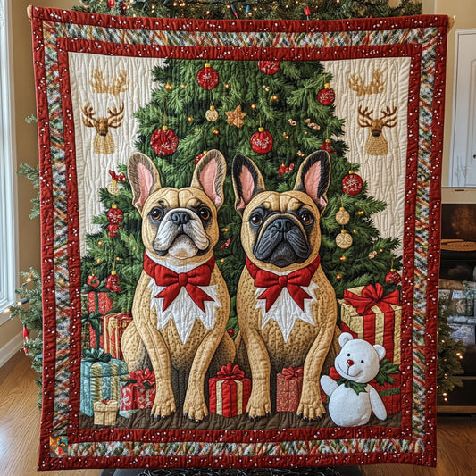 Christmas Bulldog WU1610008CL Quilt
