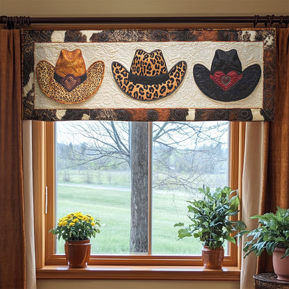 Plaid And Cowboy Hat WN1505049CL Quilted Valance