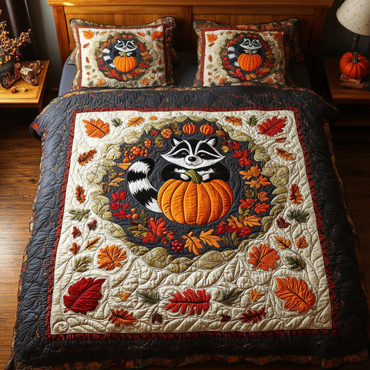 Raccoon In Fall Wreath WY2608033CL Duvet Cover Set
