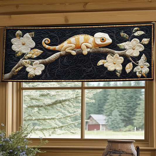 Camouflage In Bloom WY1407004CL Quilted Valance
