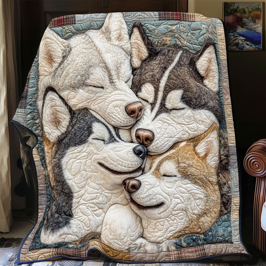 Husky Snuggle CP3107042CL Quilt