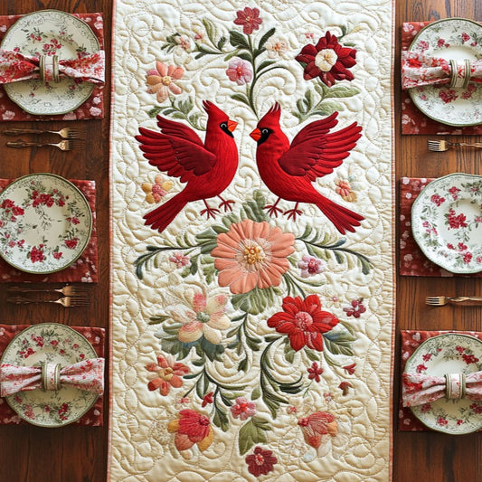 Couple Cardinal WY0506004CL Quilted Table Runner