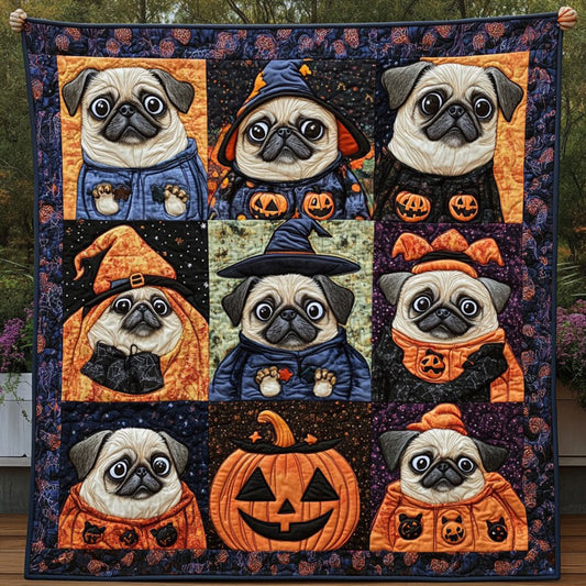 Halloween Pugs XR1209025CL Quilt