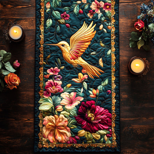 Humming Gold CM1205044CL Quilted Table Runner