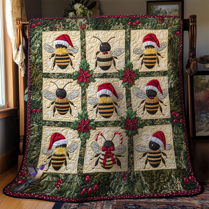 Santa’s Busy Bees WN1312057CL Quilt