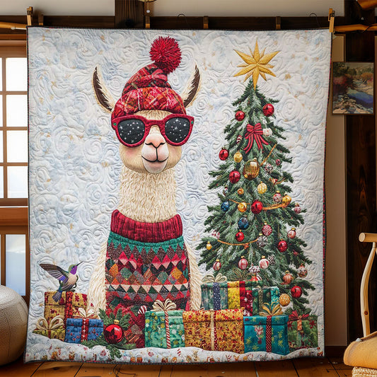 Cozy Christmas Llama WN1312037CL Quilt