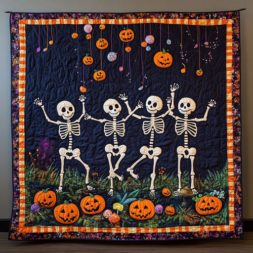 Dancing Night CW2807020CL Quilt