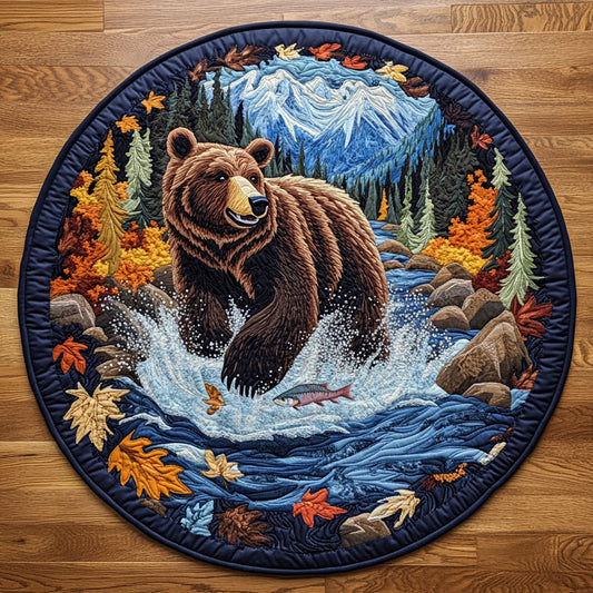 Bear Hunting CQ2905039CL Quilted Round Mat