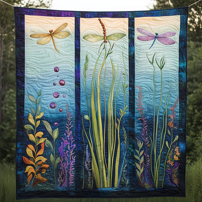 Dragonfly Underwater Larval Stage LT0210001CL Quilt