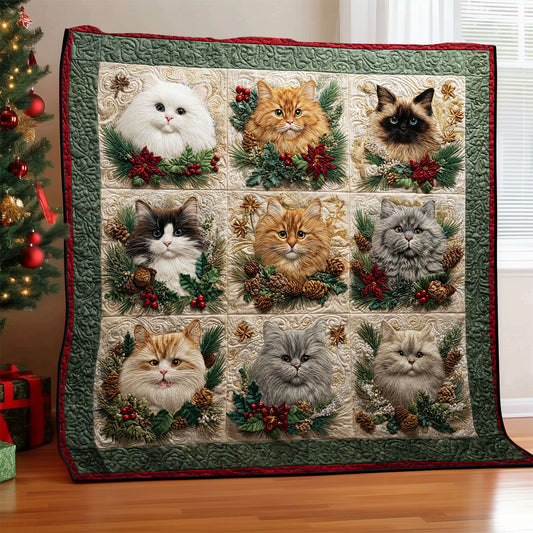 Fluffy Christmas Cat CW0811046CL Quilt