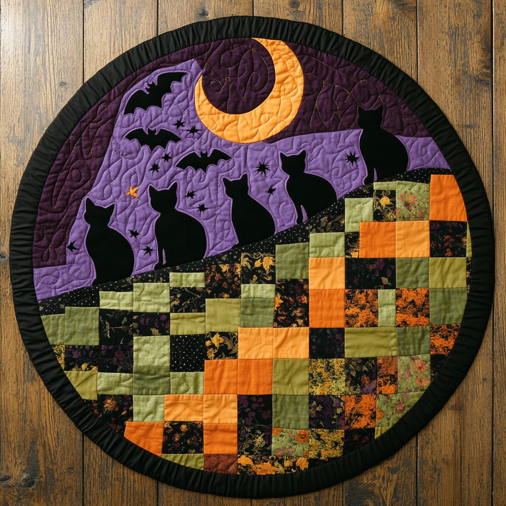 Black Cat Patchwork WU2503067CL Quilted Round Mat