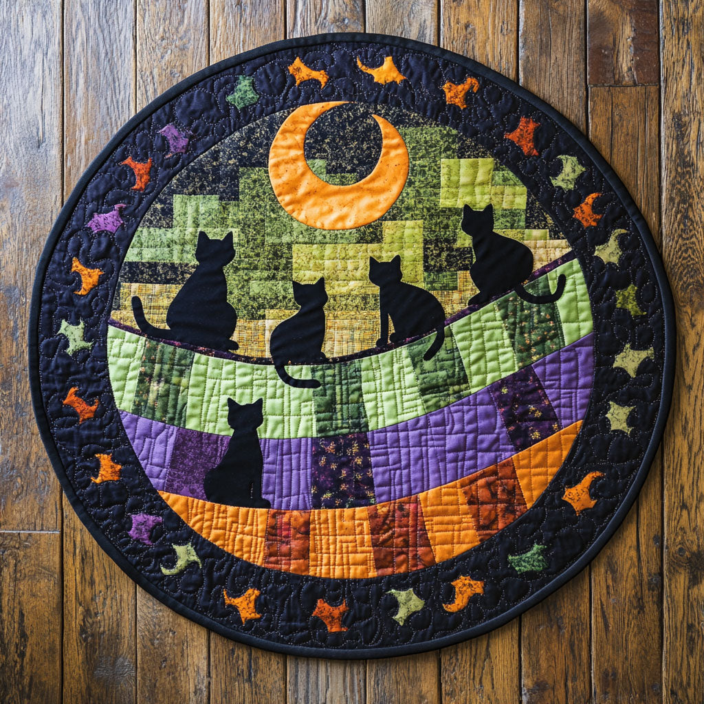 Black Cat Patchwork WU2503068CL Quilted Round Mat