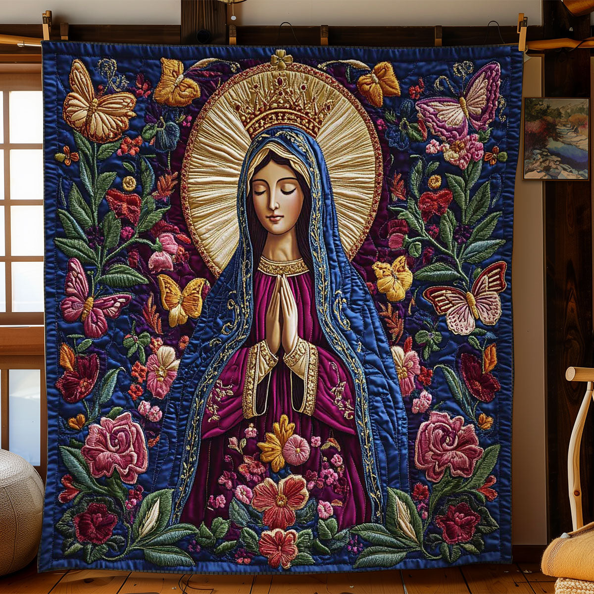 Crowned Virgin Mary WN1505009CL Quilt