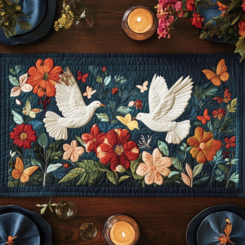 Couple Dove WY0506006CL Quilted Table Runner