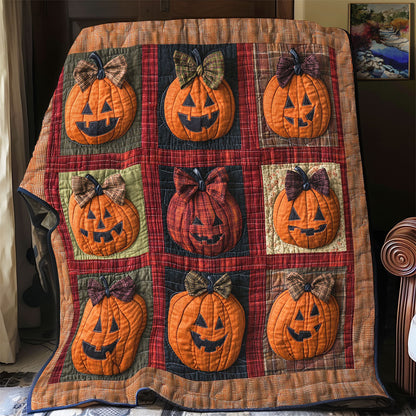 Bow Tied Pumpkins WY2008017CL Quilt