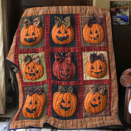 Bow Tied Pumpkins WY2008017CL Quilt