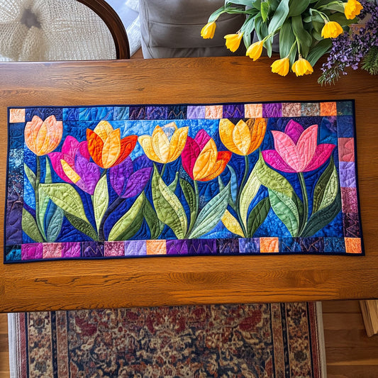 Bold Bloom CP0807027CL Quilted Table Runner