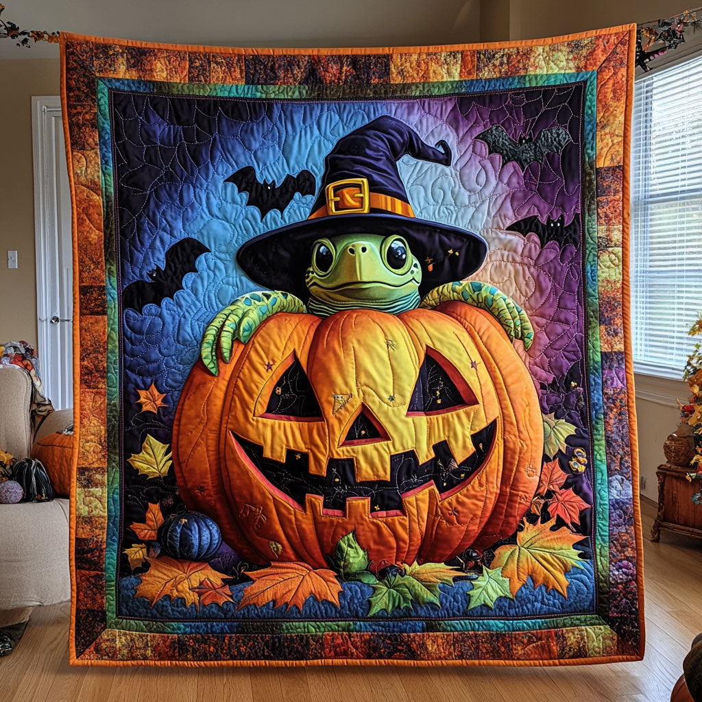 Turtle in Pumpkin CW0608048CL Quilt