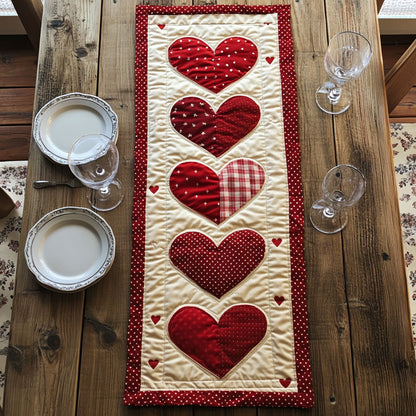 Vintage Heart CP2805004CL Quilted Table Runner