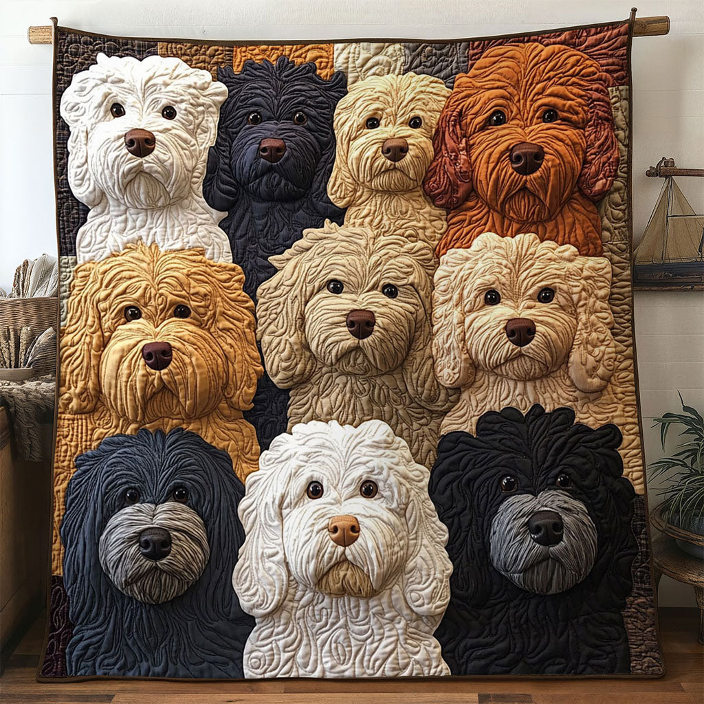 Dog Hug Circle WN1511033CL Quilt