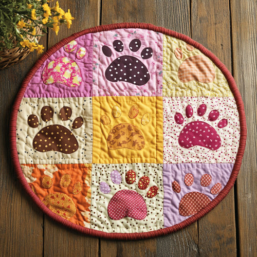 Dog Paws WU2503060CL Quilted Round Mat