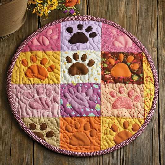 Dog Paws WU2503061CL Quilted Round Mat
