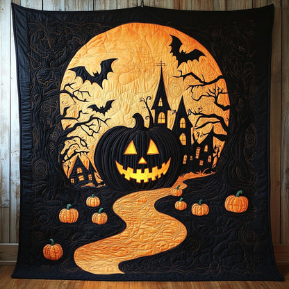 Halloween In Town WP2605015CL Quilt