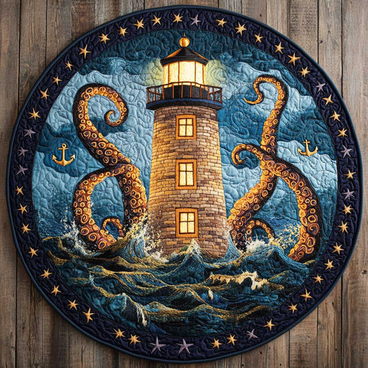 Lone Lighthouse WN0605047CL Quilted Round Mat