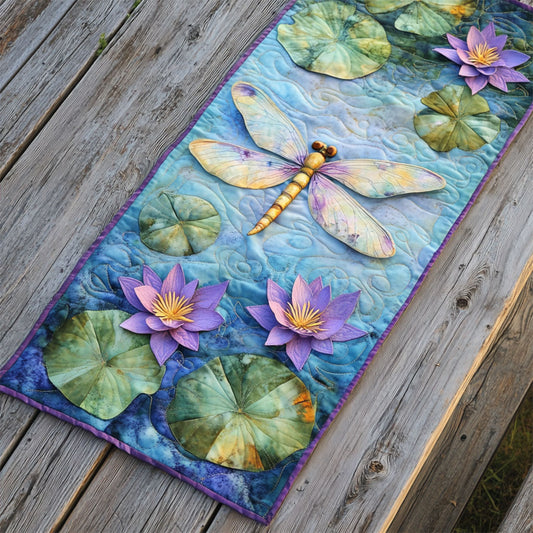 Lily Dragonfly WY1806047CL Quilted Table Runner