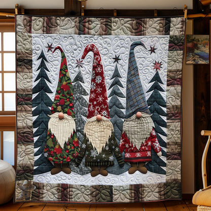 Gnome Christmas Cheer WN1610047CL Quilt