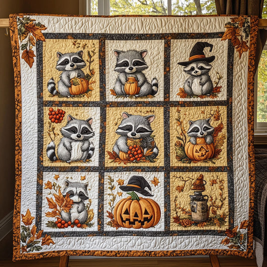 Great Pumpkin Caper Raccoon WY2508050CL Quilt