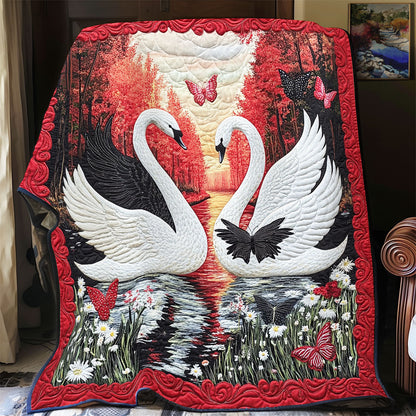 Couple Swan WX2101012CL Quilt