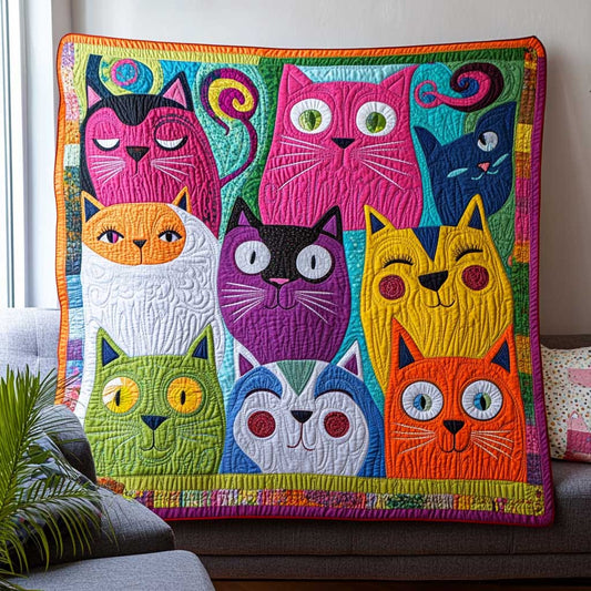 Multi-Colored Cat CQ2205039CL Quilt